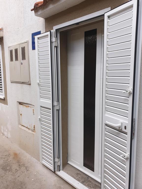 Ulica Dvori Narca 12 Apartment 4+2 Per. Baška Exterior foto